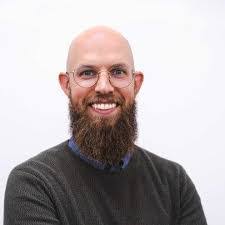 Debbie Hunsaker's Instagram, Twitter & Facebook