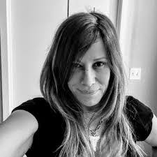 Jessica Cron's Instagram, Twitter & Facebook