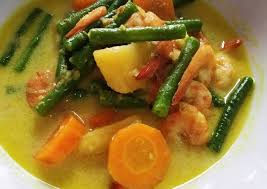 Tempoh untuk masak resepi singgang pedas ikan kerisi ni tak lama tau. Resep Udang Kuah Kuning Oleh Lydia Novarika Cookpad