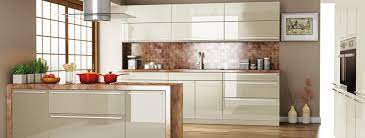 İnsanlar genel itibariyle mutfağın nasıl dekore edilmesi gerektiğini mutfak dolabı rengi için hangi boya kullanılır? Mutfak Dolabi Kapak Modelleri Sm Saglam Mobilya