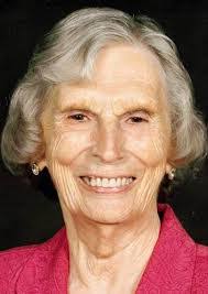 Lynn Nipper's Instagram, Twitter & Facebook