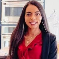 Elisha Roberson's Instagram, Twitter & Facebook