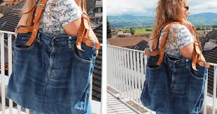 Boden nicht separat genäht, und der untere schnitt einfach mit der innenseite der пристрачивается der doppelten naht. Tasche Aus Einer Alten Jeans Mit Ledergurten Upcycling Cheznu Tv