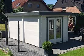 Kundenbild Flachdach Gartenhaus Modell Quinta 44 Iso Flachdach Gartenhaus Hinterhof Terrassen Designs Gartenhaus