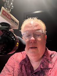 Jeff Munn's Instagram, Twitter & Facebook