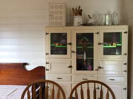 ideas for vintage kitchen cabinets