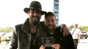 Check spelling or type a new query. Roy Nemer Ø¹Ù„Ù‰ ØªÙˆÙŠØªØ± Dani Osvaldo Johnny Depp Look A Like Oh And A Football Player Himself Visited The Argentina Team And Gave Captain Lionel Messi His Latest Cd Https T Co Acljeqe3nj