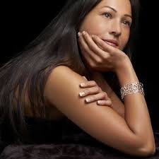 Metis Silver Coral Bangle from Corazon Latino