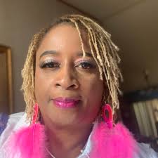 Sandra Germany's Instagram, Twitter & Facebook