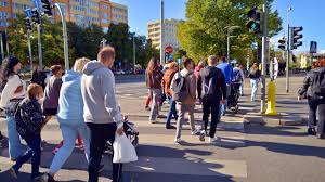Rynek pracy traci rozpęd. Pracodawcy hamują, kandydaci zderzają się z rzeczywistością