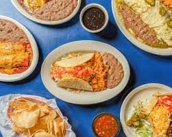 La rosa uses only fresh, high quality ingredients to create exciting and tastebud tingling dishes. Order Mesa Rosa Mexican Restaurant Delivery Online Austin Menu Prices Uber Eats