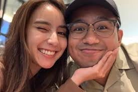 Fakta pacar btr branz felly zen viral di media sosial agung may 6, 2021 leave a comment redaksikerja.com halo sobat semua, kembali lagi bersama admin pada kesempatan kali ini admin akan memberikan sebuah ulasan mengenai fakta pacar btr branz felly zen viral di media sosial. Dibully Punya Pacar Cantik Ini Kata Joshua Suherman Antara News