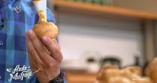 Palamut pilaki, çıtır kalamar, tahinli profiterol video bölü. Tahinli Profiterol Tarifi Arda Nin Mutfagi Izlesene Com