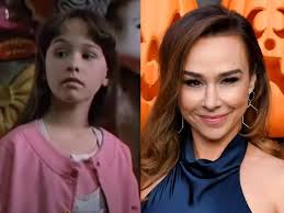 Junie harper in king of the Hill is a toxic character. She's such a  Halloween grinch and Karen that viewers despise.