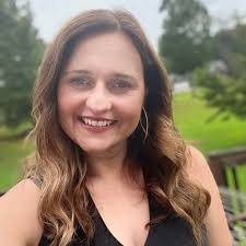 Any 6th grade ELA teachers use the EL curriculum?!