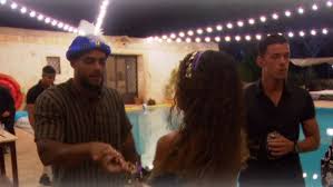 Nattevingerwerk In Temptation Island Aflevering 8 Dreigt Er Nog Een Relatie Te Klappen Love Reality