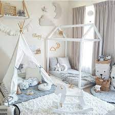 mama de 6 blogger y creadora de monpetitnicolas net interioriorismo y estilismo infantil juvenil de toddler rooms toddler floor bed toddler bedrooms