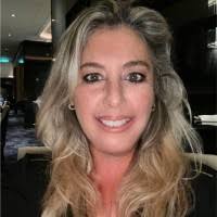 Denise Righetti Award-Winning Planner, Team Building Specialist