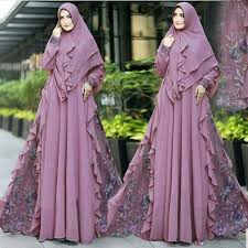 Bahkan beberapa model gamis polos sering jadi pusat perhatian karena pembawannya yang cukup simple tetapi elegan begitu memanjakan mata. 7 Ide Gamis Organza Pakaian Wanita Model Pakaian Wanita