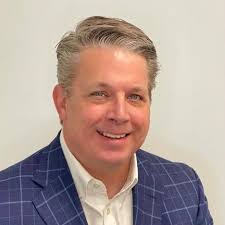 Chris Head's Instagram, Twitter & Facebook