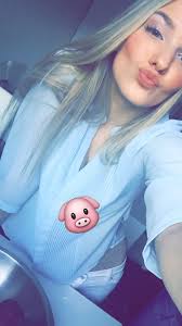 Sending kisses Porn Pic - EPORNER