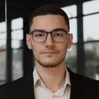 70+ perfis com “Venturini”