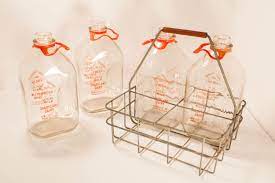 Vintage Metal Wire Milk Bottle Carrier Holder With Half Gallon Etsy Bottle Carrier Vintage Metal Milk Bottle