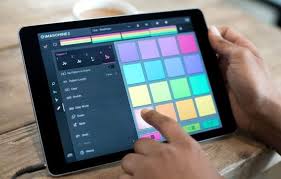 Garageband includes a good beats section with session drums, beat producer, lots of samples and over a million combinations of sound apparently. 15 Mobile Beat Making Apps For Iphone Android Devices