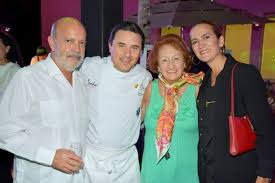 Questi sono i tweet più interessanti del momento che parlano di paola tommasi. Jose Juambelz Federico Lopez Antonia Perez Y Paola Tommasi Quintana Roo Hoy