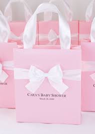 30 Elegant Baby Shower Bags With Satin Ribbon Handles Bow And Etsy In 2021 Baby Shower Bags Elegant Baby Shower Baby Shower Gift Bags