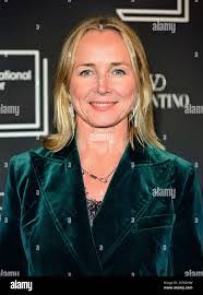 Katie Holz's Instagram, Twitter & Facebook