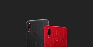 The same model honor phone with different colors is more suitable for couples. Mobile Games To Play With Your Boyfriend Girlfriend Honor India