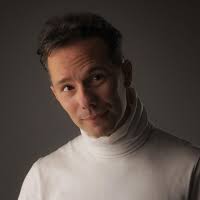 Damian Wilk's connections