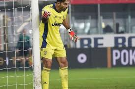 Federico chiesa, strzelec decydującej bramki we wczorajszym finale udzielił po meczu krótkiego wywiadu telewizji rai sport. What A Legend Buffon Is Chiesa Opens Up On Repeating History Juvefc Com