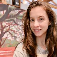 Janna Phillips's Instagram, Twitter & Facebook