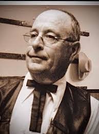 Lisa Ruark's Instagram, Twitter & Facebook