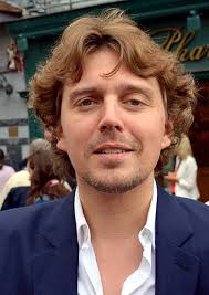 Alex Vizorek — Wikipédia