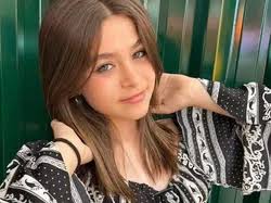 Você Já Leu O Livro Rosa, Minha Irmã Rosa ?