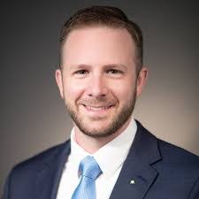 Doug Eiland's Instagram, Twitter & Facebook