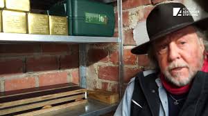 Uetersen: SPD verlegt an der Bleekerstraße sechs Stolpersteine