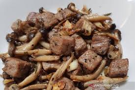 Tumis brokoli wortel saos tiram kuah kental enak lainnya. Menu Ramadhan Tumis Daging Saikoro Jamur Antara News