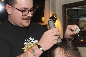 Head shave for North Louth Hospice