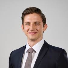 I'm thrilled to have successfully completed my Bachelor's thesis in  collaboration with Porsche Consulting