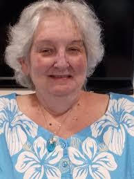 Lisa Freund's Instagram, Twitter & Facebook