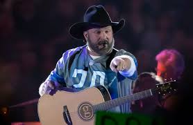 We did not find results for: Garth Brooks Packs 70 000 Friends In Low Places Into Ford Field Celebration