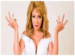 تستمتع الفنانة المصرية علا غانم والفنانة ريم البارودي بكواليس تصوير علا غانم تعرضت للضرب على يد زوجها السابق. Ø¹Ù…Ø± Ø§Ù„ÙÙ†Ø§Ù†Ø© Ø¹Ù„Ø§ ØºØ§Ù†Ù… ÙˆØªÙØ§ØµÙŠÙ„ Ø²ÙŠØ¬Ø§ØªÙ‡Ø§ Ø§Ù„Ø«Ù„Ø§Ø«Ø© Ø¨ÙˆØ§Ø¨Ø© Ø£Ø®Ø¨Ø§Ø± Ø§Ù„ÙŠÙˆÙ… Ø§Ù„Ø¥Ù„ÙƒØªØ±ÙˆÙ†ÙŠØ©