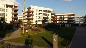 Hier sind einige anzeigen aus wohnungen in warschau , an denen sie ebenfalls interessiert sein könnten. Zimmer Wohnung In Warschau Zu Vermieten