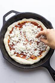 Homemade Cast Iron Skillet Pizza Recipe Delicious Pizza Recipes Making Homemade Pizza Homemade Dough Recipe