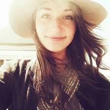 Isabella Cantrell's Instagram, Twitter & Facebook