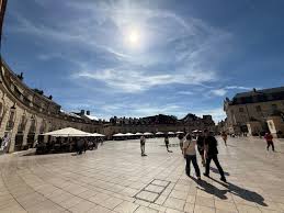 Photo Météo en Côte-d'Or : 32 °C mardi chute brutale mercredi? et l ...